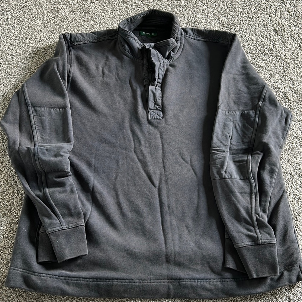 Orvis 3 button sweatshirt L